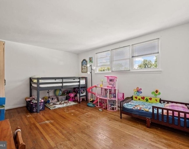 141 Laureba Avenue - Photo Thumbnail 8