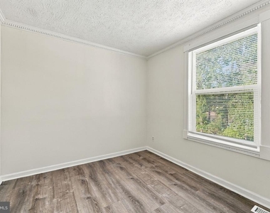 8 Victoria Manor Court - Photo Thumbnail 23