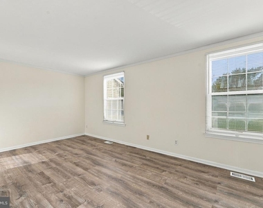8 Victoria Manor Court - Photo Thumbnail 19