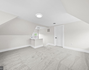505 Newton Avenue - Photo Thumbnail 25