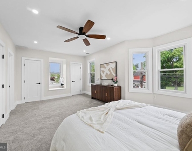 505 Newton Avenue - Photo Thumbnail 16