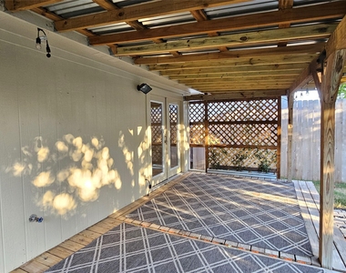 3932 Haleys Way - Photo Thumbnail 24