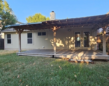 3932 Haleys Way - Photo Thumbnail 27