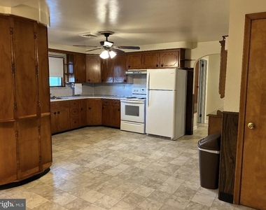 5607 Trento Avenue - Photo Thumbnail 8