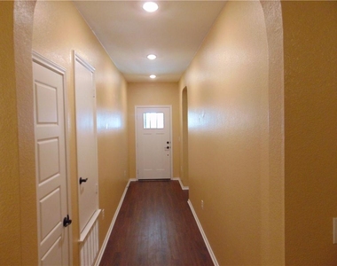 6201 Conestoga Wagon Way - Photo Thumbnail 1
