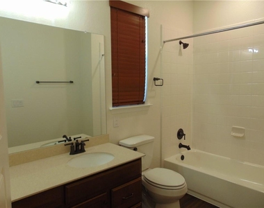 6201 Conestoga Wagon Way - Photo Thumbnail 11