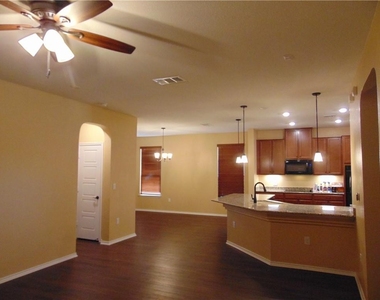 6201 Conestoga Wagon Way - Photo Thumbnail 2