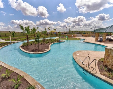 220 Algaroba Loop - Photo Thumbnail 33