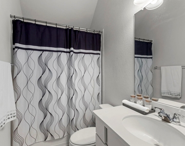 220 Algaroba Loop - Photo Thumbnail 23
