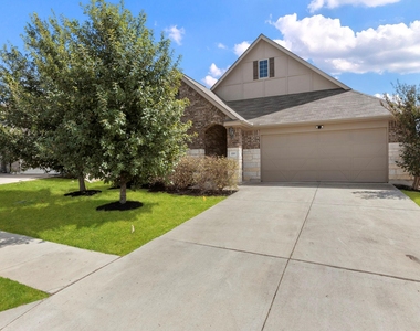 220 Algaroba Loop - Photo Thumbnail 1