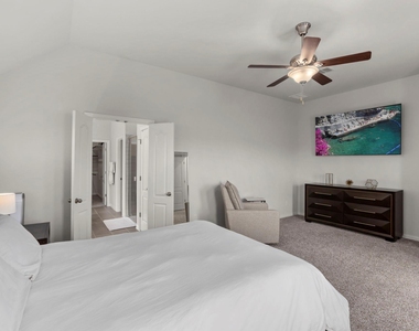 220 Algaroba Loop - Photo Thumbnail 17