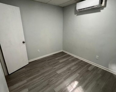 1731 Atlantic Avenue - Photo Thumbnail 4