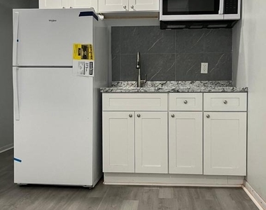 1731 Atlantic Avenue - Photo Thumbnail 10