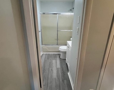 1731 Atlantic Avenue - Photo Thumbnail 23