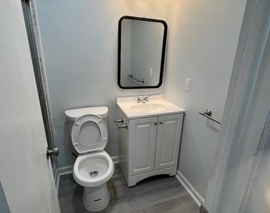 1731 Atlantic Avenue - Photo Thumbnail 8