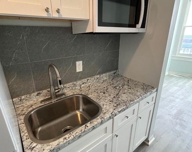 1731 Atlantic Avenue - Photo Thumbnail 19