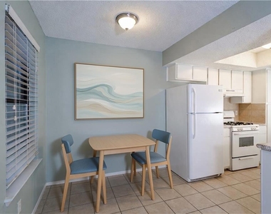 11519 Pecancreek Pkwy - Photo Thumbnail 2