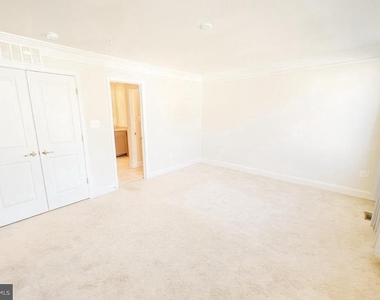 23788 Myrtle Glen Way - Photo Thumbnail 12
