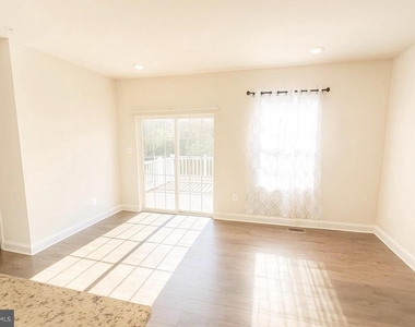 23788 Myrtle Glen Way - Photo Thumbnail 6