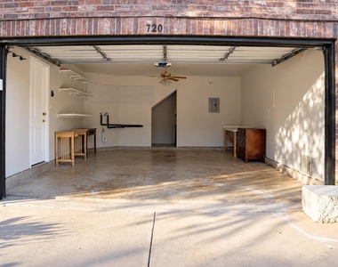 720 Justeford Dr - Photo Thumbnail 30