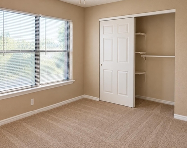 720 Justeford Dr - Photo Thumbnail 23