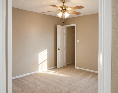 720 Justeford Dr - Photo Thumbnail 26