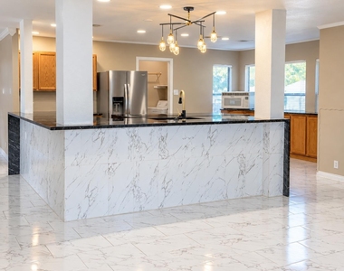 720 Justeford Dr - Photo Thumbnail 6