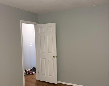 828 Booker Place - Photo Thumbnail 24