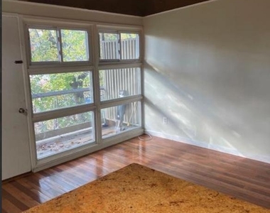 7300 18th Avenue - Photo Thumbnail 13
