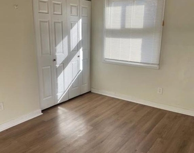 7300 18th Avenue - Photo Thumbnail 24