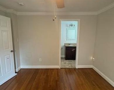 3602 26th Avenue - Photo Thumbnail 7