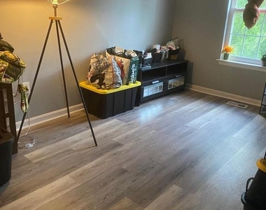 4108 Apple Leaf Way - Photo Thumbnail 18