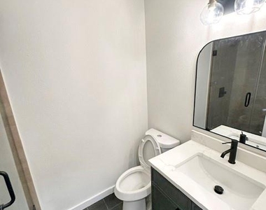 1413 Valleyridge Dr - Photo Thumbnail 6