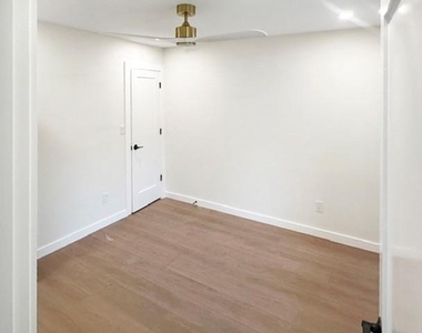 1413 Valleyridge Dr - Photo Thumbnail 10
