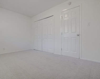5006 Brighton Rd - Photo Thumbnail 15