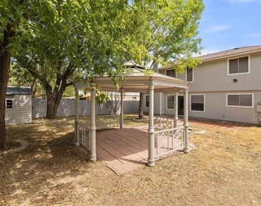 531 Tanner Trl - Photo Thumbnail 38