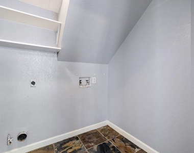 531 Tanner Trl - Photo Thumbnail 34