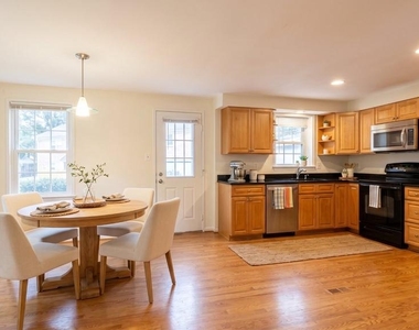 12140 Bentridge Place - Photo Thumbnail 3