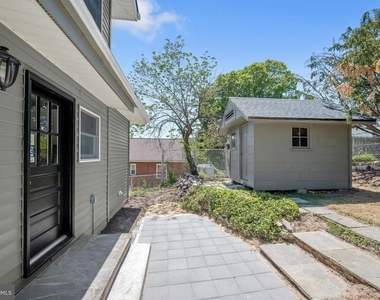 10128 Hereford Place - Photo Thumbnail 48