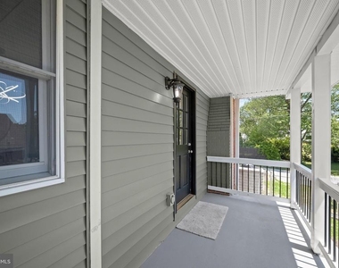 10128 Hereford Place - Photo Thumbnail 53