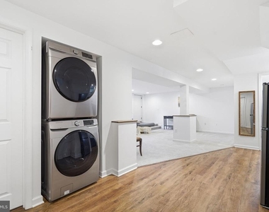 710 Wayne Avenue - Photo Thumbnail 23