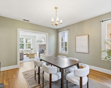 710 Wayne Avenue - Photo Thumbnail 9