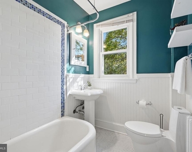 710 Wayne Avenue - Photo Thumbnail 22