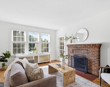 710 Wayne Avenue - Photo Thumbnail 5