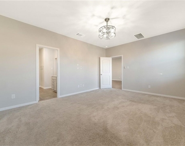 141 Spider Lily Dr - Photo Thumbnail 11