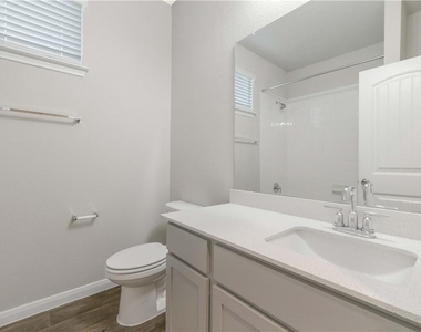 141 Spider Lily Dr - Photo Thumbnail 17