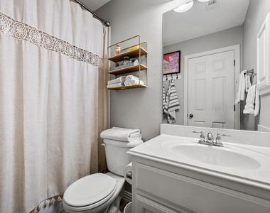 128 Las Colinas Dr - Photo Thumbnail 31