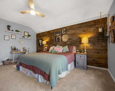 128 Las Colinas Dr - Photo Thumbnail 23