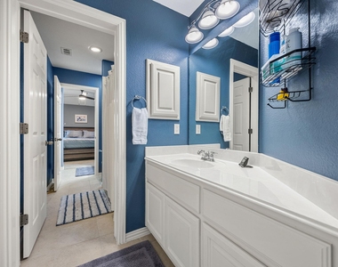 128 Las Colinas Dr - Photo Thumbnail 34