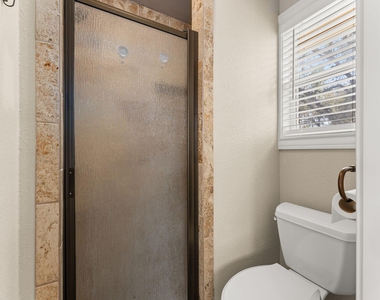 4503 Sarasota Dr - Photo Thumbnail 15